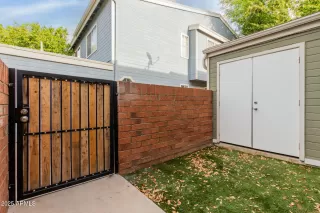 Photo #4: 6844616 Listing 