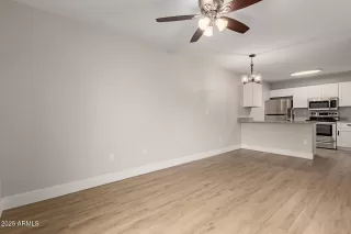 Photo #5: 6844616 Listing 