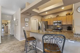 Photo #3: 6844650 Listing