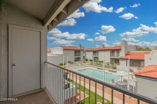 Photo #3: 6844750 Listing