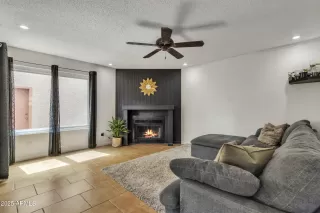 Photo #3: 6844767 Listing 