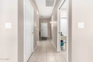 Photo #5: 6845226 Listing 