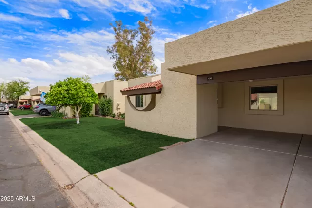 MLS: 6845433 Condo For Sale