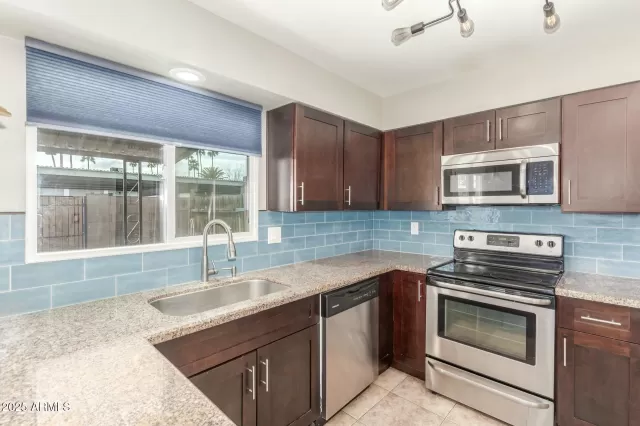 MLS: 6845559 Condo For Sale