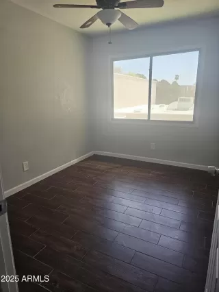 Photo #4: 6845812 Listing