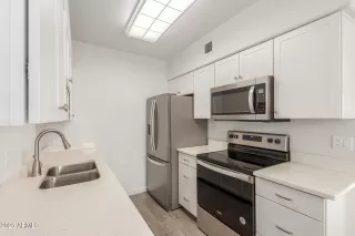 Photo #1: 6845909 Listing 