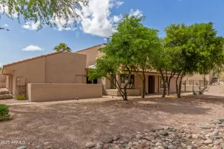 Photo #1: 6846100 Listing 