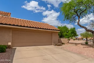 Photo #3: 6846100 Listing 