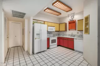 Photo #5: 6846194 Listing 