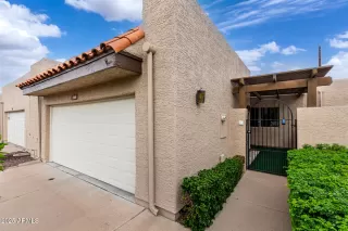 Photo #2: 6846236 Listing 