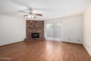 Photo #3: 6846236 Listing 