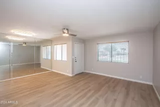 Photo #3: 6846251 Listing