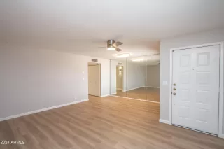 Photo #4: 6846251 Listing