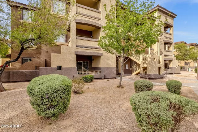 MLS: 6846283 Condo For Sale