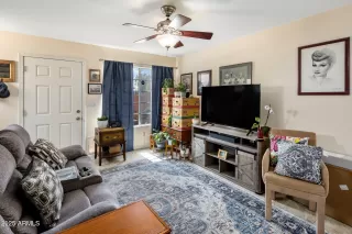 Photo #2: 6846406 Listing