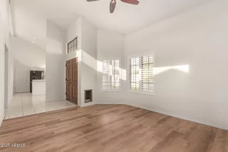 Photo #2: 6846633 Listing