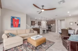 Photo #3: 6846676 Listing 