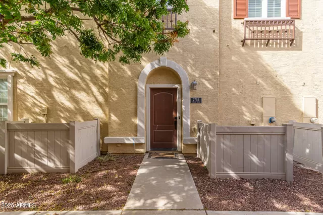 MLS: 6846825 Condo For Sale