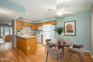 Photo #2: 6846868 Listing 