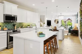 Photo #6: 6846875 Listing