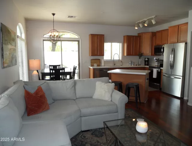 MLS: 6846926 Condo For Sale