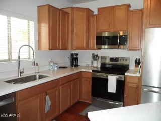 Photo #1: 6846926 Listing