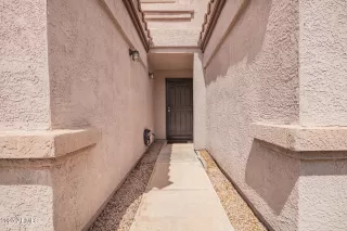 Photo #3: 6846994 Listing