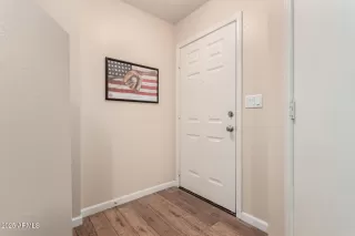 Photo #4: 6846994 Listing