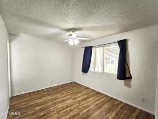 Photo #6: 6846997 Listing