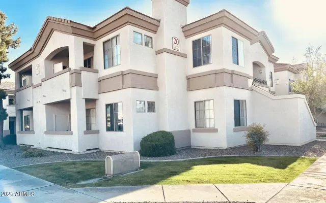 MLS: 6847027 Condo For Sale