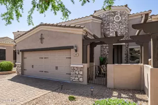 Photo #6: 6847129 Listing 