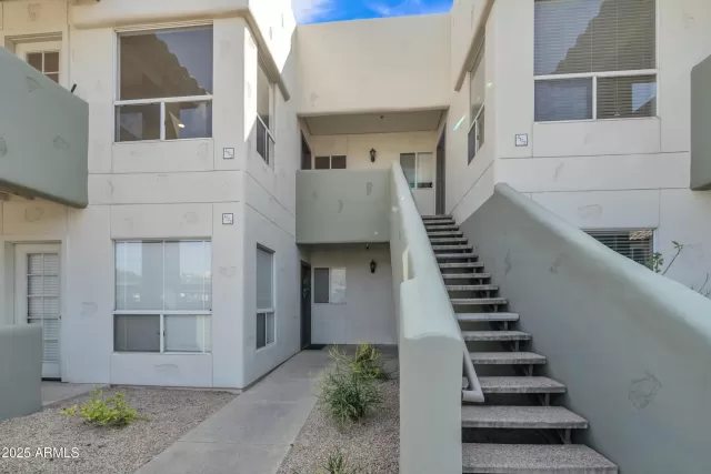 MLS: 6847134 Condo For Sale