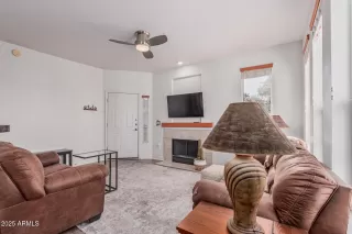 Photo #2: 6847228 Listing 