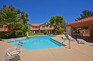 Photo #4: 6847458 Listing 