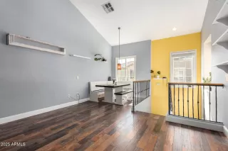 Photo #5: 6847942 Listing 