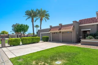 Photo #2: 6848129 Listing