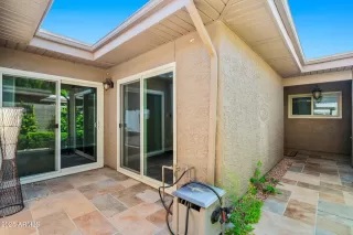 Photo #6: 6848129 Listing