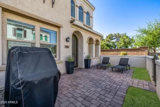 Photo #1: 6848253 Listing