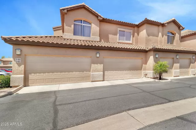 MLS: 6848291 Condo For Sale