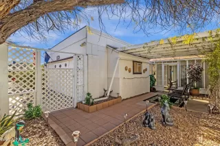 Photo #4: 6848494 Listing 