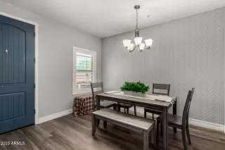 Photo #1: 6848716 Listing 