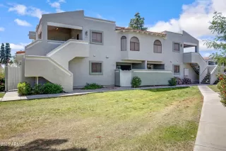 Photo #1: 6848880 Listing 