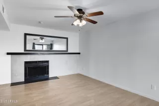 Photo #5: 6848880 Listing 