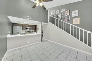 Photo #3: 6848895 Listing