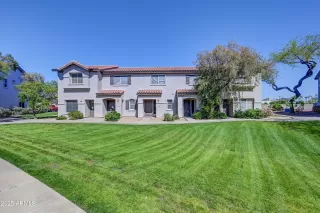 Photo #1: 6848939 Listing