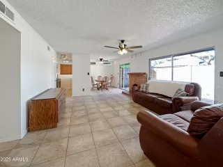 Photo #2: 6849218 Listing