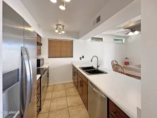 Photo #4: 6849218 Listing