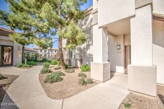 Photo #1: 6849336 Listing