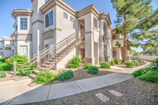 Photo #2: 6849336 Listing