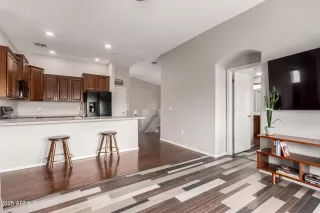 Photo #4: 6849499 Listing 